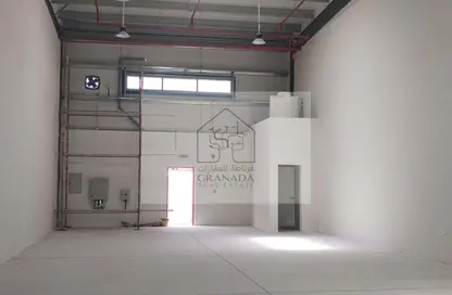 Warehouse - Studio - 1 Bathroom for rent in Al Sajaa Industrial - Al Sajaa - Sharjah