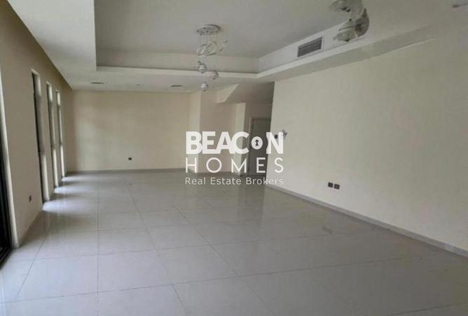 68701281 - Property Image 2