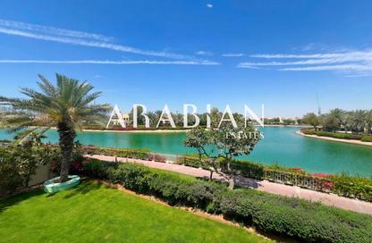 Villa - 5 Bedrooms - 6 Bathrooms for rent in Meadows 5 - Meadows - Dubai