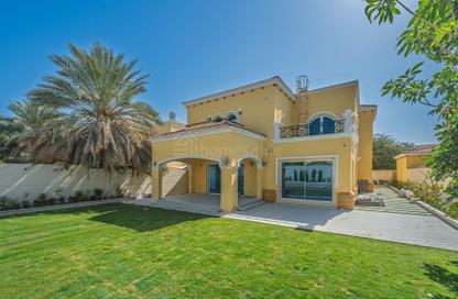 Villa - 5 Bedrooms - 6 Bathrooms for rent in District 4 - Royal Park - Jumeirah Park - Dubai