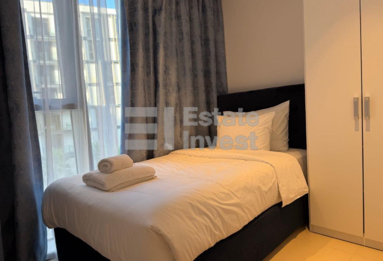 2 PARKING SPACES / FULLY FURNISHED photo 9