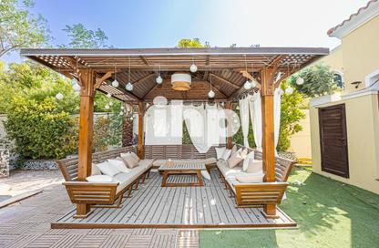 Villa - 4 Bedrooms - 6 Bathrooms for rent in Jumeirah Park Pavilion - Jumeirah Park - Dubai