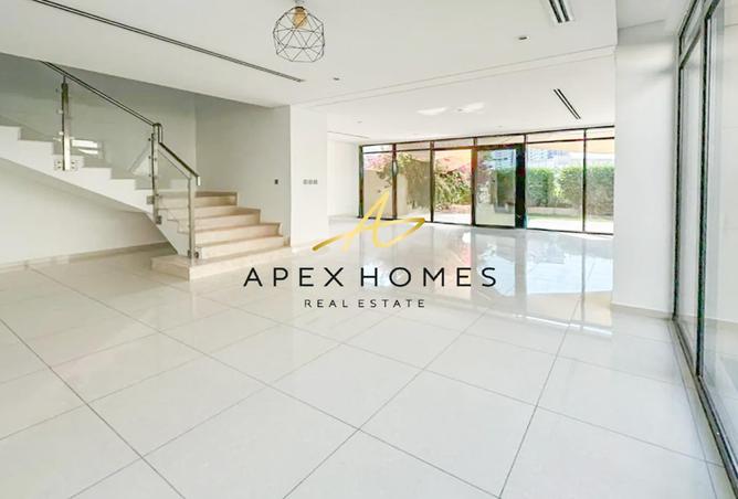 74620720 - Property Image 2