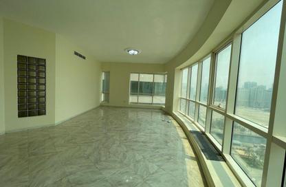 Apartment - 3 Bedrooms - 4 Bathrooms for rent in Al Majaz 3 - Al Majaz - Sharjah