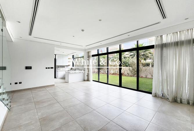 54403040 - Property Main Image