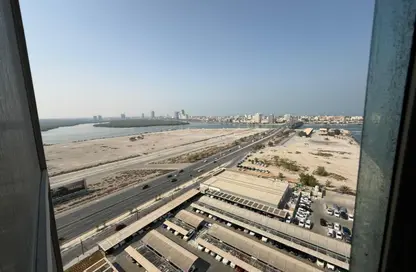 Apartment - 1 Bedroom - 2 Bathrooms for rent in Julphar Residential Tower - Julphar Towers - Al Nakheel - Ras Al Khaimah