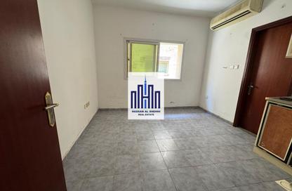 Apartment - Studio - 1 Bathroom for rent in Muwaileh 3 Building - Muwaileh - Sharjah