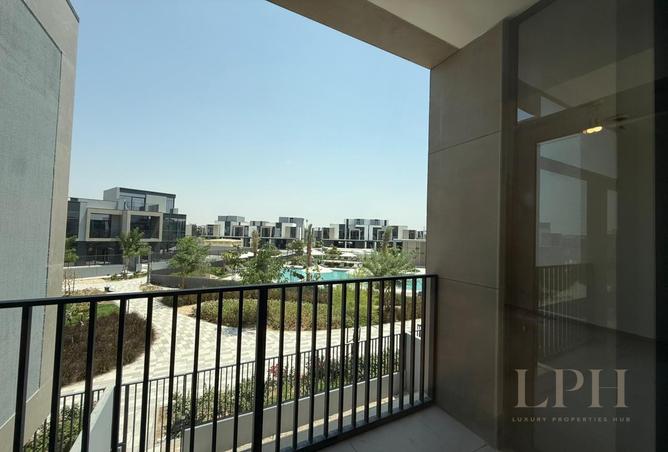 3BHK | G+2 | Pool And Park View photo 2