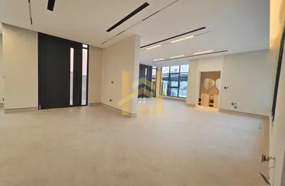 Villa - 5 Bedrooms - 6 Bathrooms for sale in Al Hafeet Tower 6 - Al Nahda - Sharjah