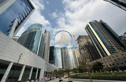 Office Space - 4 Bedrooms - 1 Bathroom for rent in The Regal Tower - Business Bay - Dubai