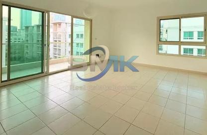 Apartment - 1 Bedroom - 1 Bathroom for rent in Al Dhafra 2 - Al Dhafra - Greens - Dubai