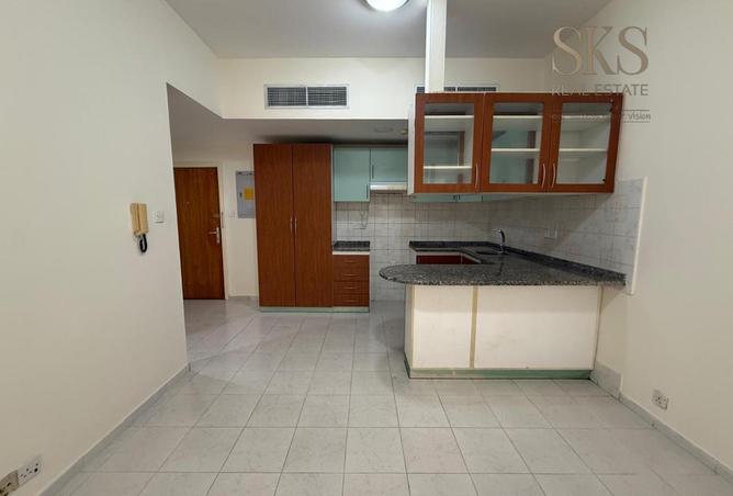 GOOD PRICE 1 BR APT | NEAR METRO STATION. photo 3