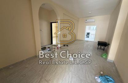Villa - 2 Bedrooms - 2 Bathrooms for rent in Al Sabkha - Al Riqqa - Sharjah