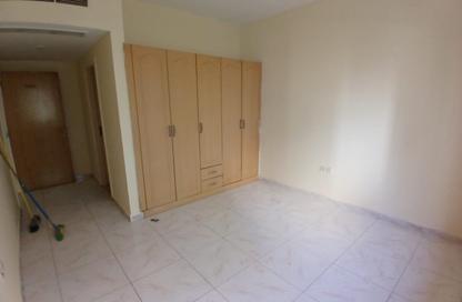 Apartment - 1 - 2 for rent in Al Khan Corniche - Al Khan - Sharjah Apartment - 1 - 2 for rent in Al Khan Corniche - Al Khan - Sharjah