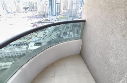 Apartment - 2 Bedrooms - 3 Bathrooms for sale in Al Khan Corniche - Al Khan - Sharjah