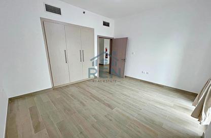 Apartment - 1 - 2 for rent in Waters Edge - Yas Island - Abu Dhabi