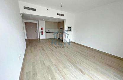 Apartment - 1 - 2 for rent in Waters Edge - Yas Island - Abu Dhabi