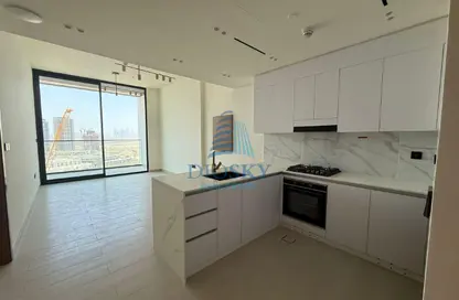 شقة - غرفة نوم - 2 حمامات للايجار في بن غاطي عنبر - منطقة 11 - قرية جميرا الدائرية - دبي