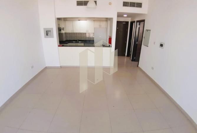 Community View | Ready To Move In | Good Condition