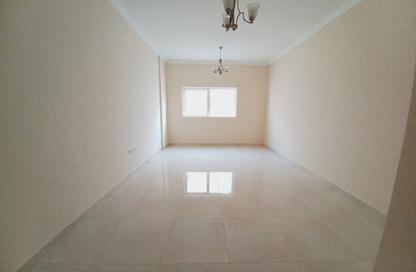 Apartment - 1 Bedroom - 2 Bathrooms for rent in Muweileh Community - Muwaileh Commercial - Sharjah