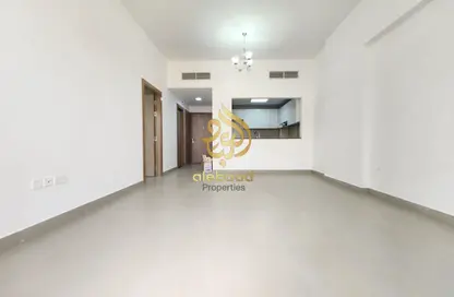 شقة - غرفة نوم - 2 حمامات للايجار في لوليفير ريزيدنس - المدينة العالمية المرحلة 2 - 4 الورسان - الورسان - دبي