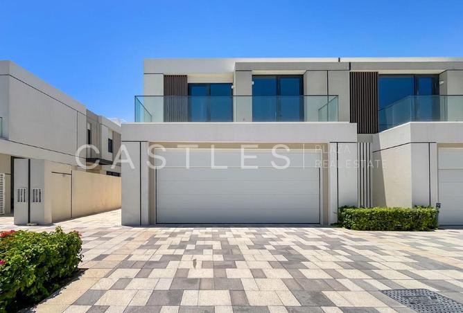 100857617 - Property Image 2