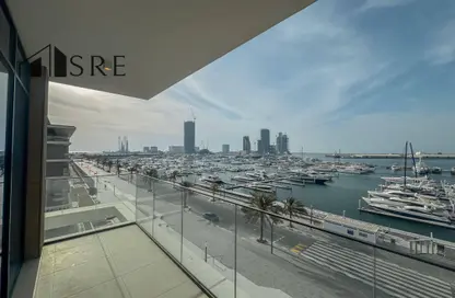 Apartment - 3 Bedrooms - 4 Bathrooms for rent in Seagate Building 2 - Seagate - Mina Rashid - Dubai