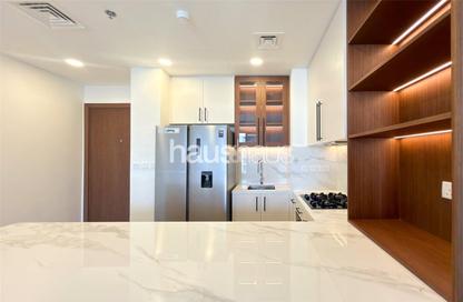 Apartment - 2 Bedrooms - 2 Bathrooms for rent in The Hamilton - Town Square - Dubai