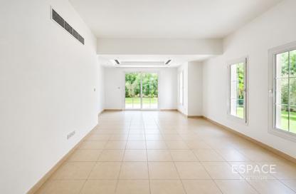 Villa - 3 Bedrooms - 3 Bathrooms for rent in Springs 1 - The Springs - Dubai