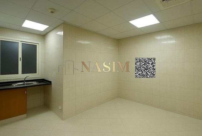 73846258 - Property Image 3