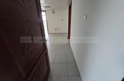 Apartment - 3 Bedrooms - 2 Bathrooms for rent in Abu Shagara building - Abu shagara - Sharjah
