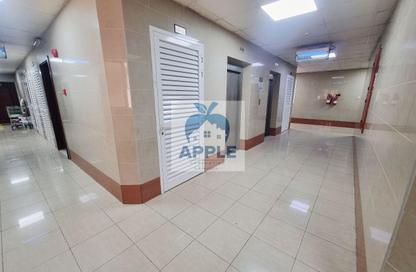Apartment - 1 Bedroom - 2 Bathrooms for rent in Muwaileh 29 Building - Muwaileh - Sharjah