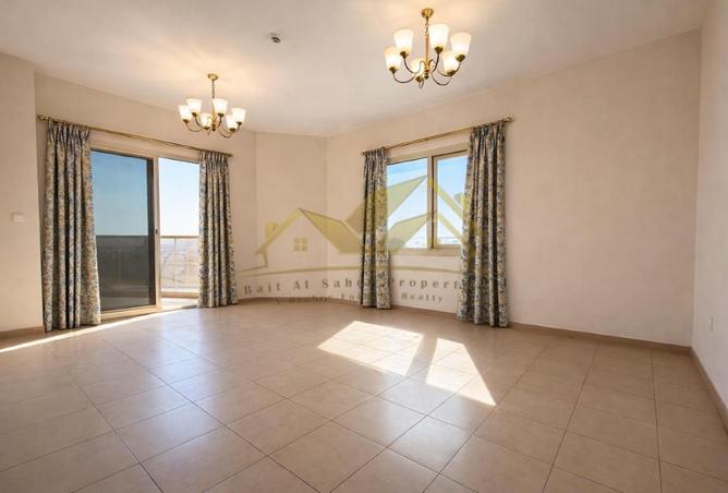 77363349 - Property Main Image