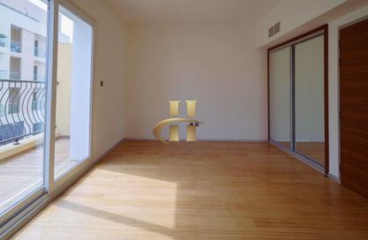 Villa - 4 - 6 for rent in Sydney Villas - District 18 - Jumeirah Village Circle - Dubai