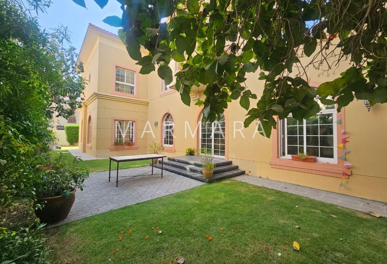 Spacious Independent villa | Swimmingpool | Garden photo 25