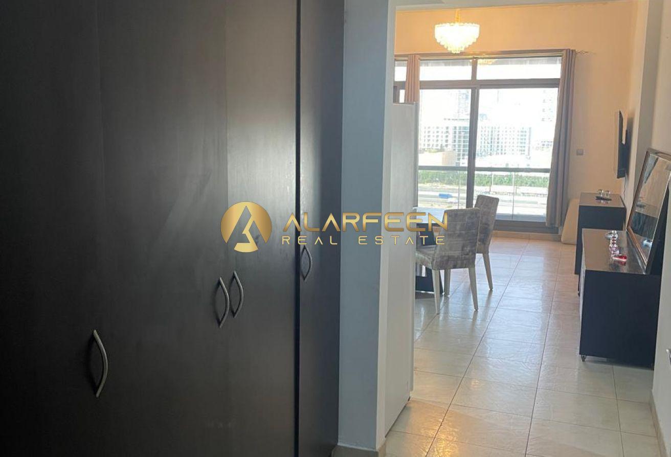 Fully Furnished | Spacious Layout | Chiller Free photo 5