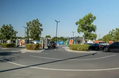 شقة - 2 غرف نوم - 3 حمامات للبيع في نست 6 - نست - الجادة - الشارقة