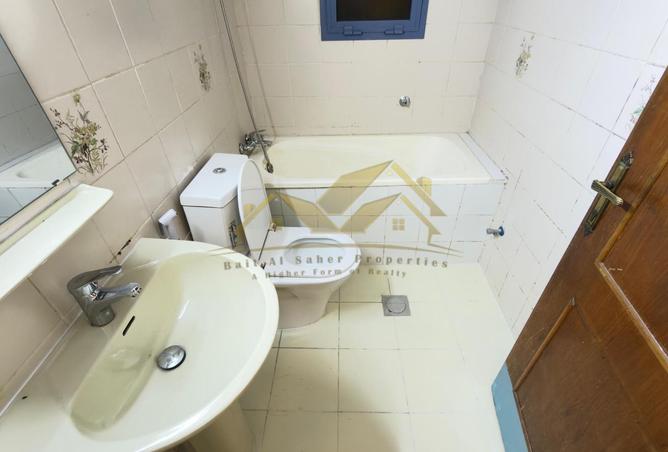 82822128 - Property Image 3