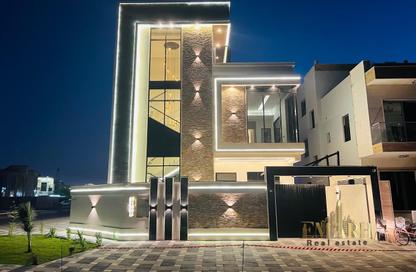 Villa - 5 Bedrooms - 7 Bathrooms for sale in Al Yasmeen 1 - Al Yasmeen - Ajman