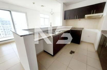 Apartment - 1 Bedroom - 2 Bathrooms for sale in Mazaya 6 - Queue Point - Liwan - Dubai Land - Dubai
