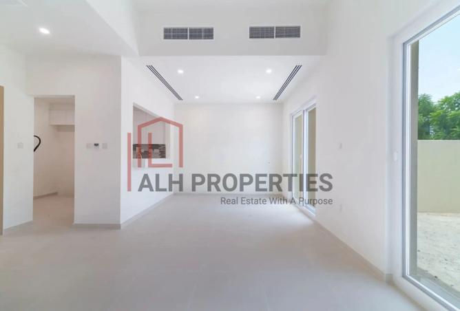 82351823 - Property Image 3