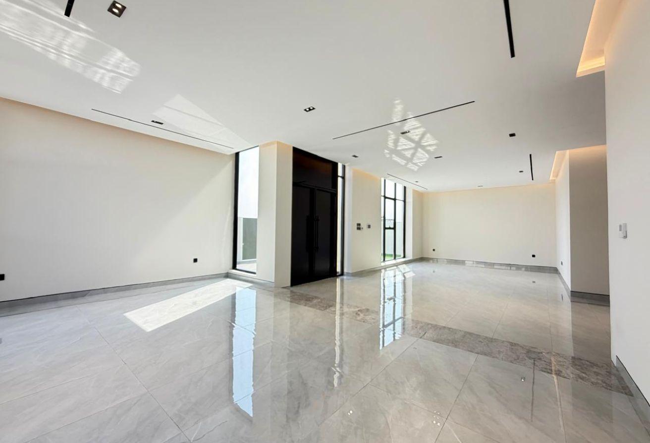5 BR Villa with 8,113 Sqft and Landmark View photo 5