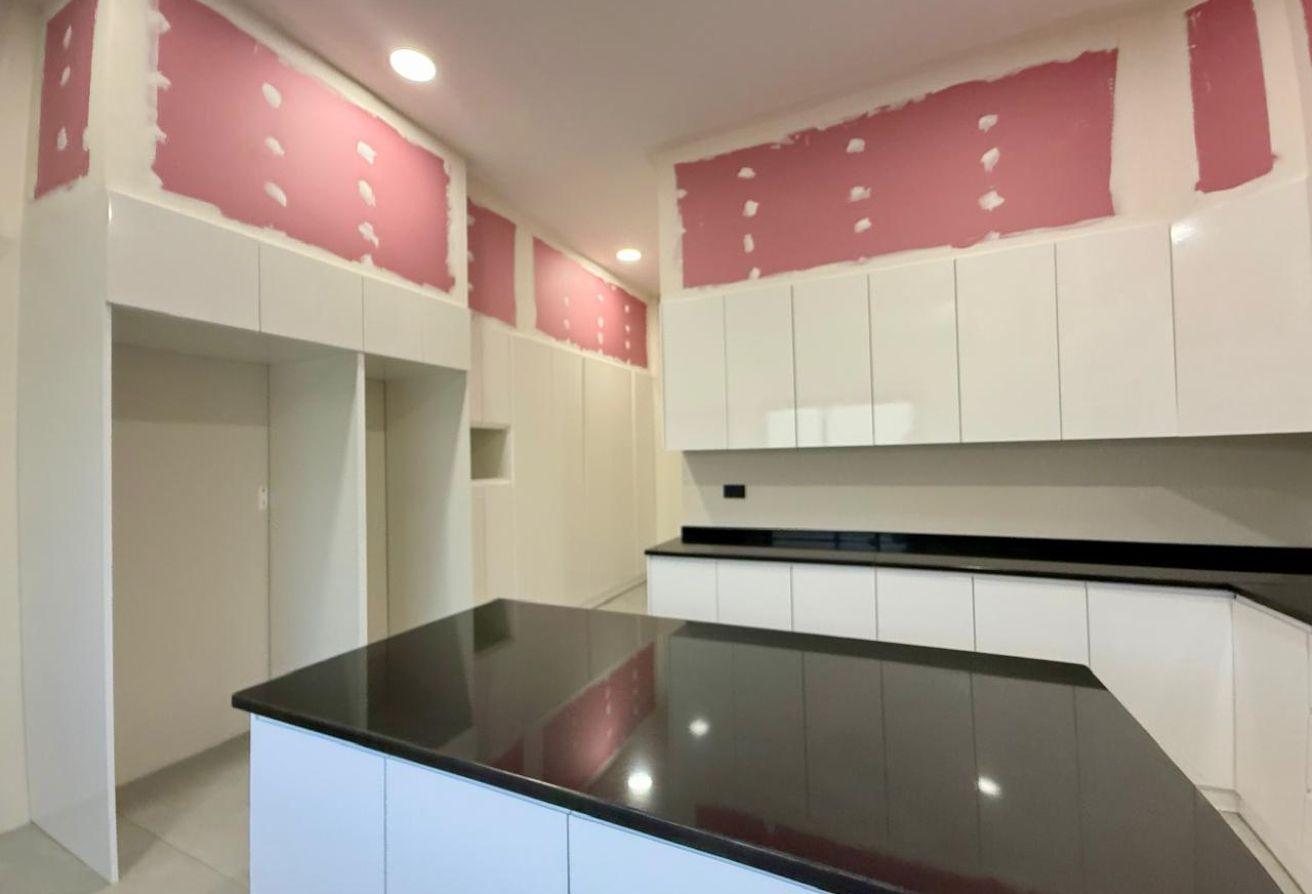 5 BR Villa with 8,113 Sqft and Landmark View photo 13
