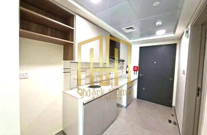 Apartment - Studio - 1 Bathroom for rent in Reeman Living - Al Shamkha - Abu Dhabi Apartment - Studio - 1 Bathroom for rent in Reeman Living - Al Shamkha - Abu Dhabi