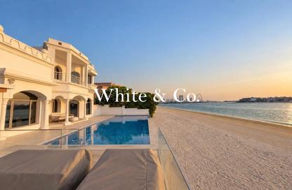 Villa - 4 - 6 for rent in Garden Homes Frond P - Garden Homes - Palm Jumeirah - Dubai
