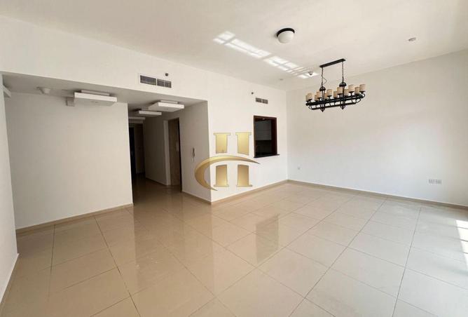 74237065 - صورة العقار 2