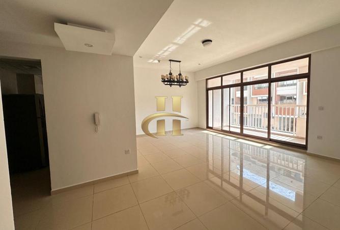 74237065 - صورة العقار 3