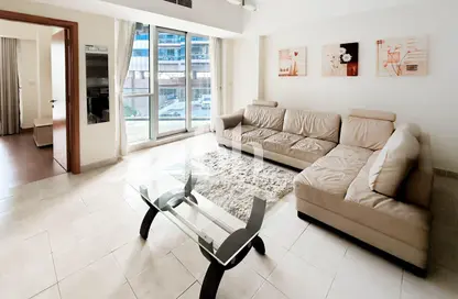 Apartment - 1 Bedroom - 1 Bathroom for rent in The Waves Tower B - The Waves - Dubai Marina - Dubai