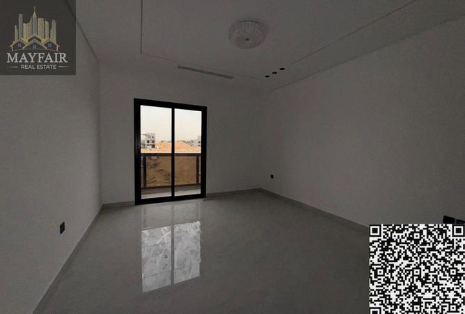 98278633 - Property Image 2