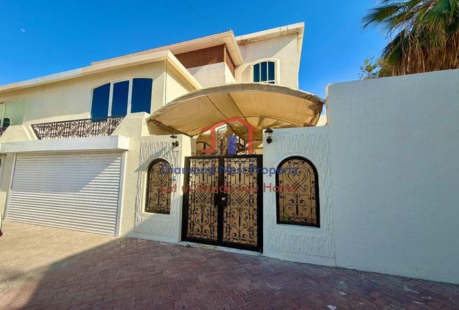 69112388 - Property Main Image